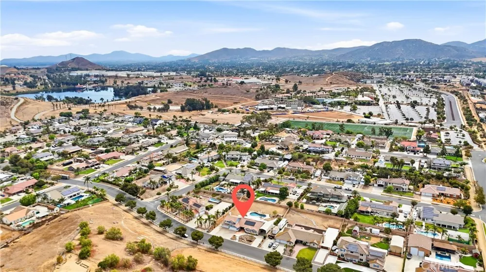 2371 Western Avenue Norco, CA 92860