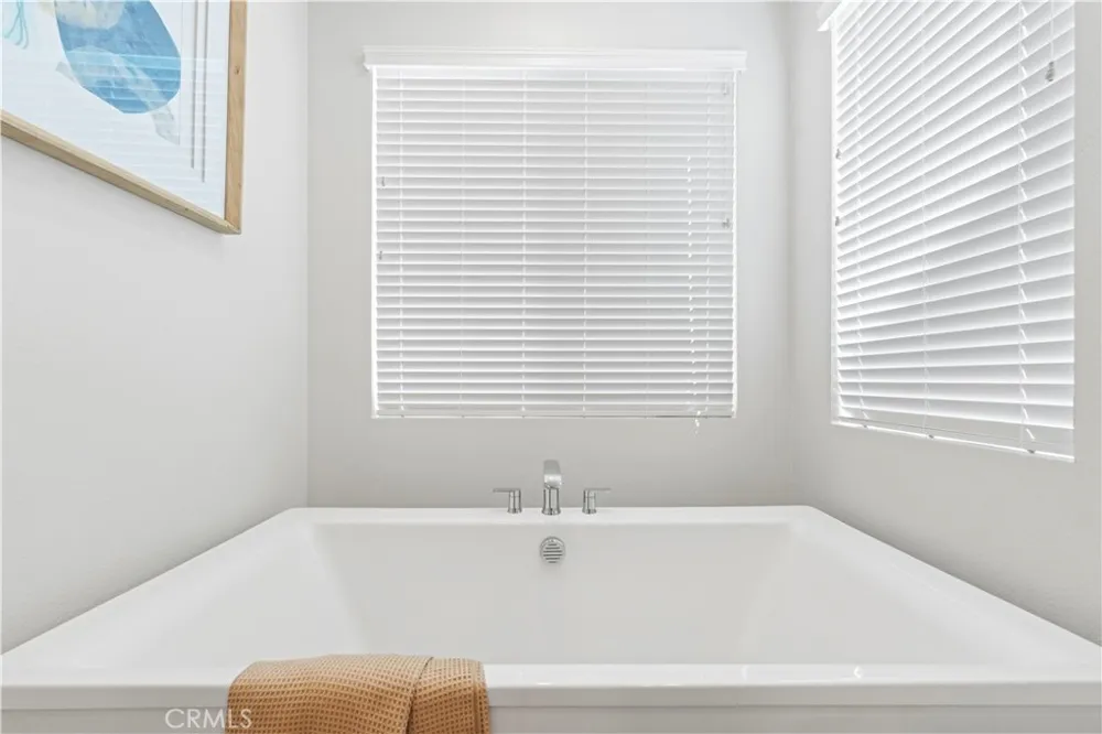 27014 Goldfields Court Valencia, CA 91381
