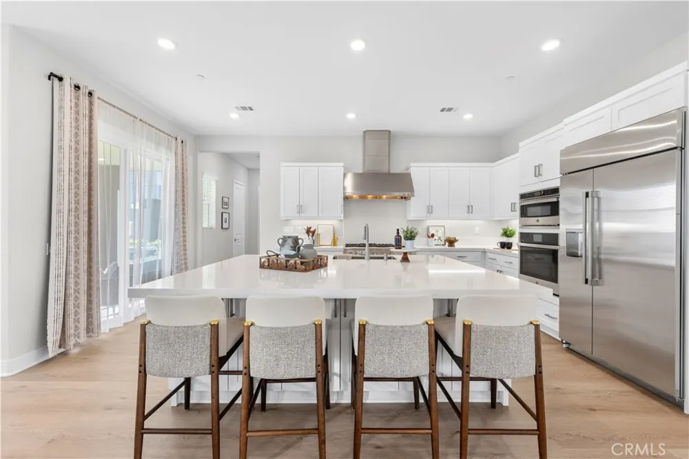 27014 Goldfields Court Valencia, CA 91381