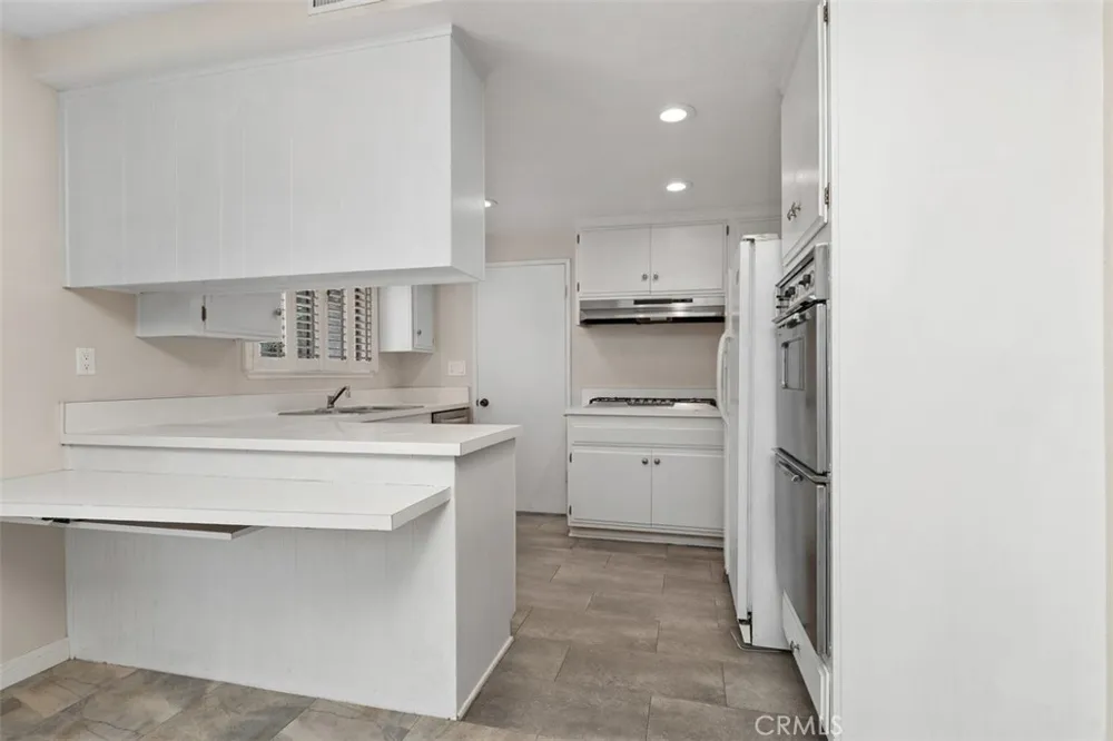 15842 Belfast Huntington Beach, CA 92647