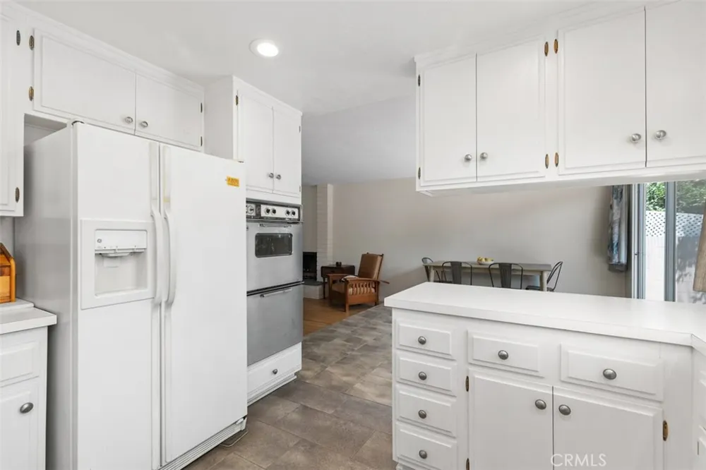 15842 Belfast Huntington Beach, CA 92647