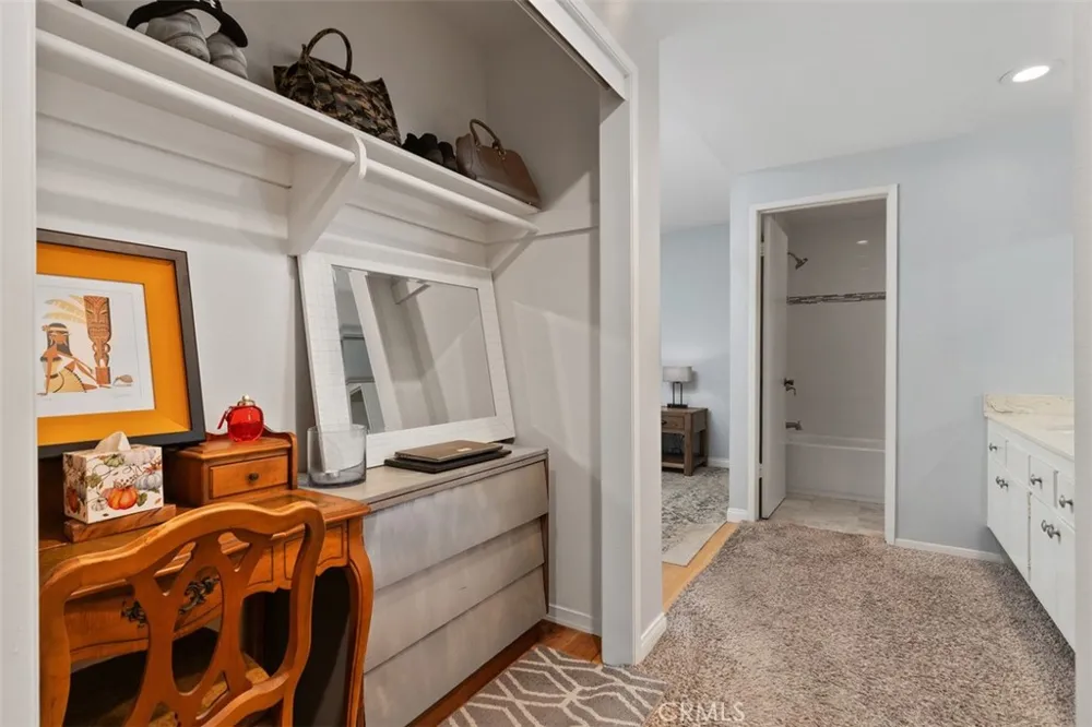 15842 Belfast Huntington Beach, CA 92647