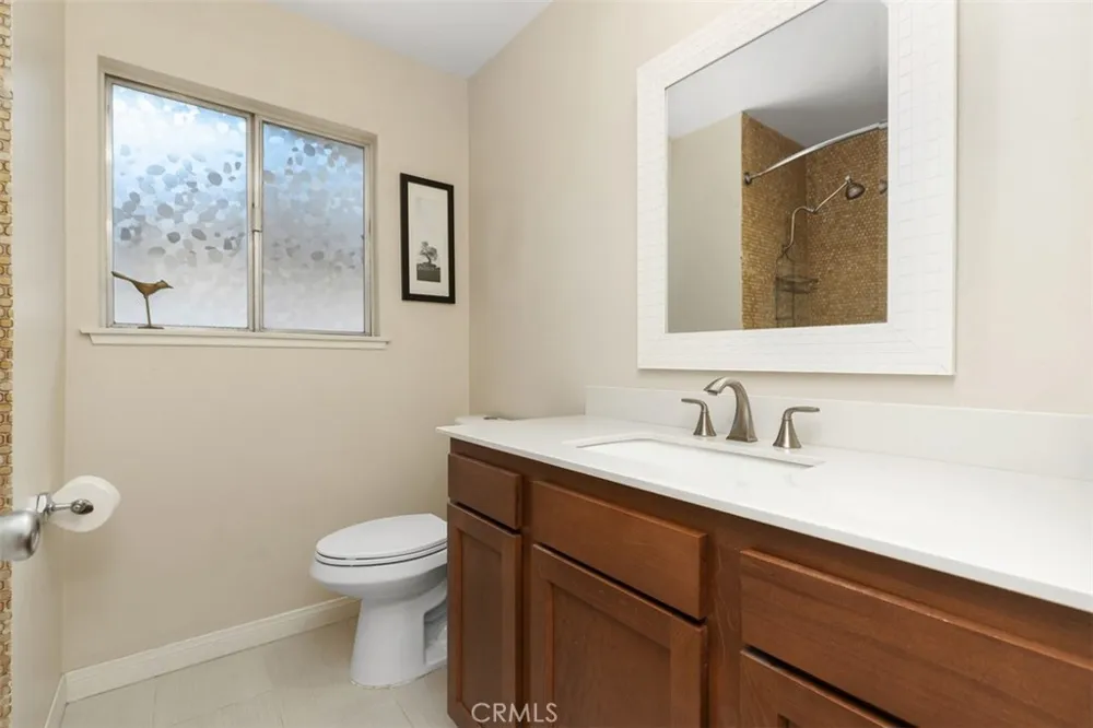 15842 Belfast Huntington Beach, CA 92647