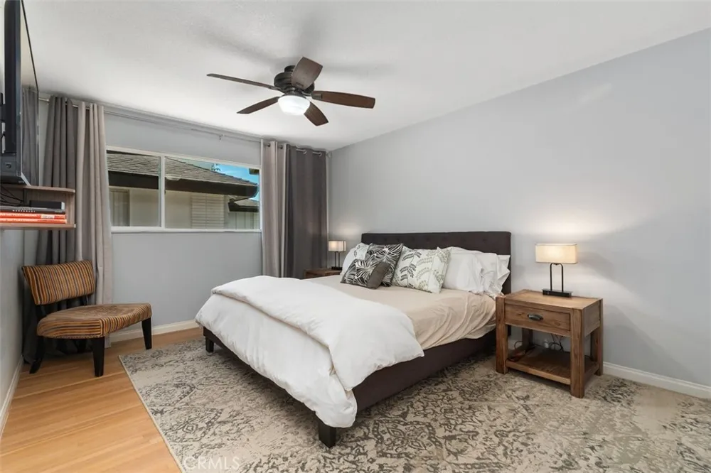 15842 Belfast Huntington Beach, CA 92647