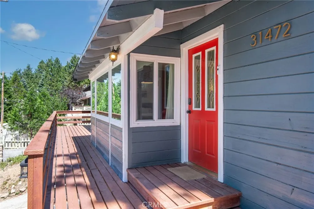 31472 Panorama Drive Running Springs, CA 92382