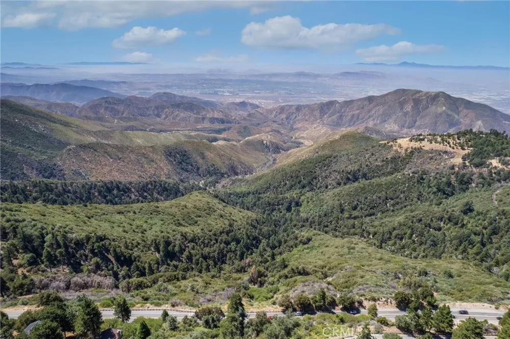 31472 Panorama Drive Running Springs, CA 92382