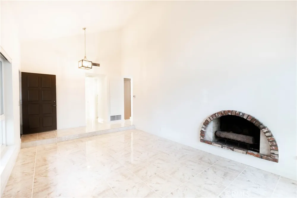 14631 Canterbury Tustin, CA 92780