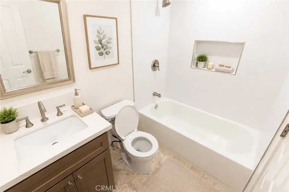 14631 Canterbury Tustin, CA 92780