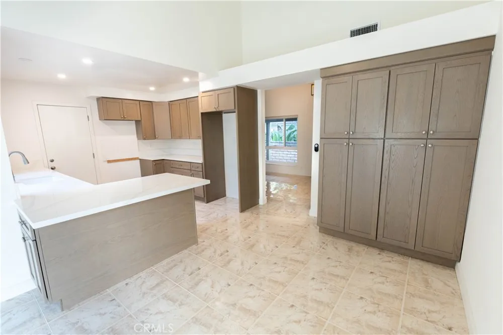 14631 Canterbury Tustin, CA 92780