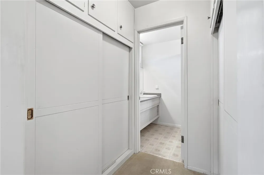 417 Emerald Seal Beach, CA 90740