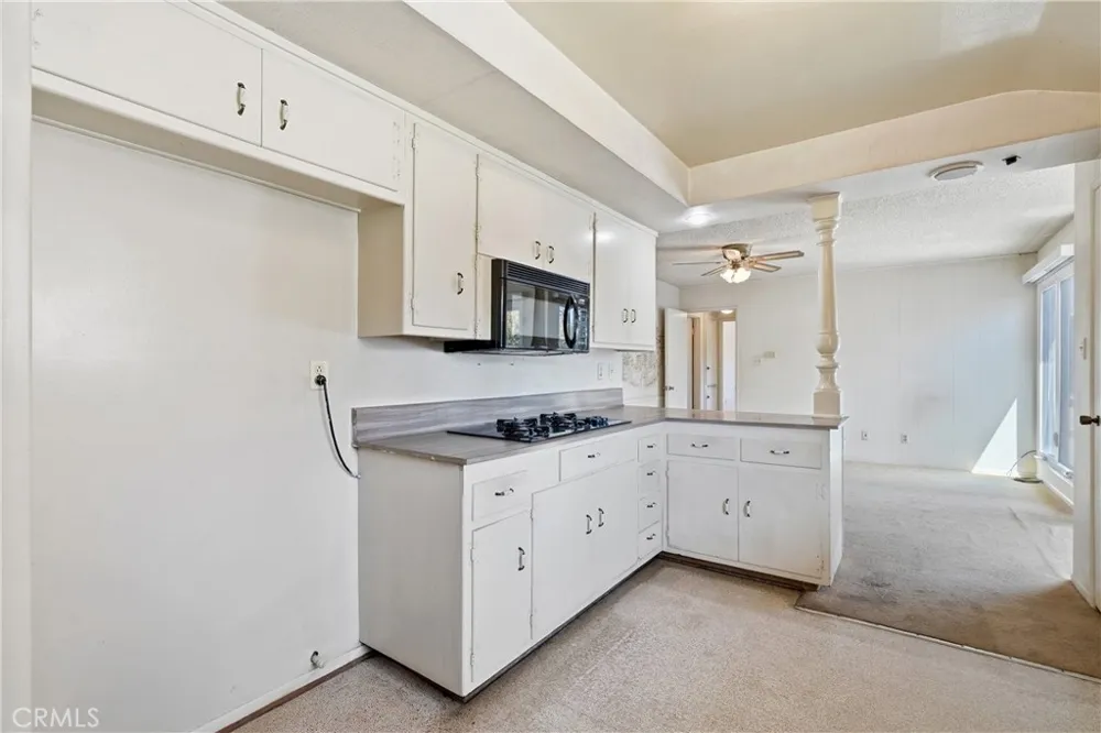 417 Emerald Seal Beach, CA 90740