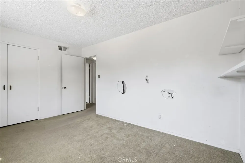 417 Emerald Seal Beach, CA 90740