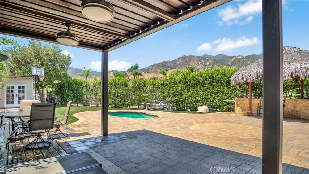 13897 Eldridge Sylmar, CA 91342