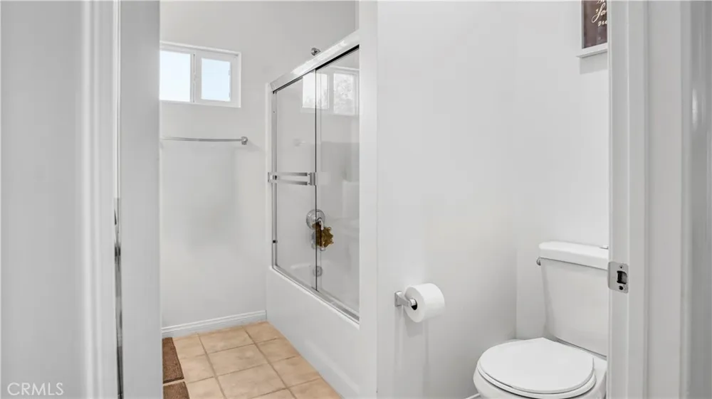 13897 Eldridge Sylmar, CA 91342