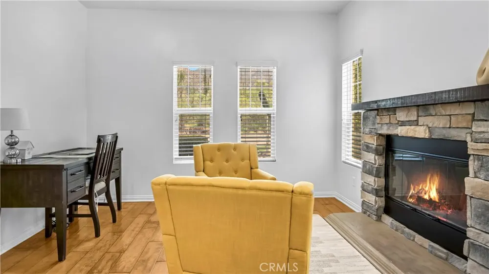 13897 Eldridge Sylmar, CA 91342