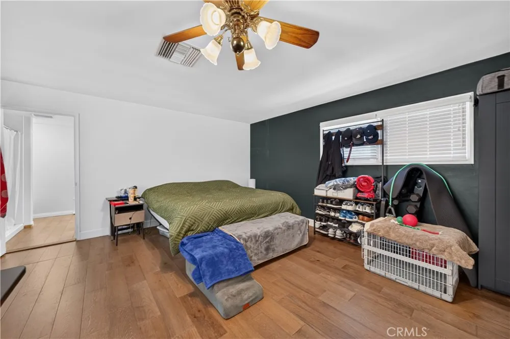 8638 Calmosa Avenue Whittier, CA 90605