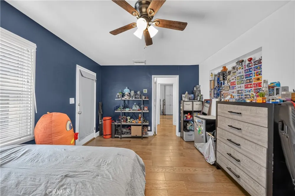 8638 Calmosa Avenue Whittier, CA 90605