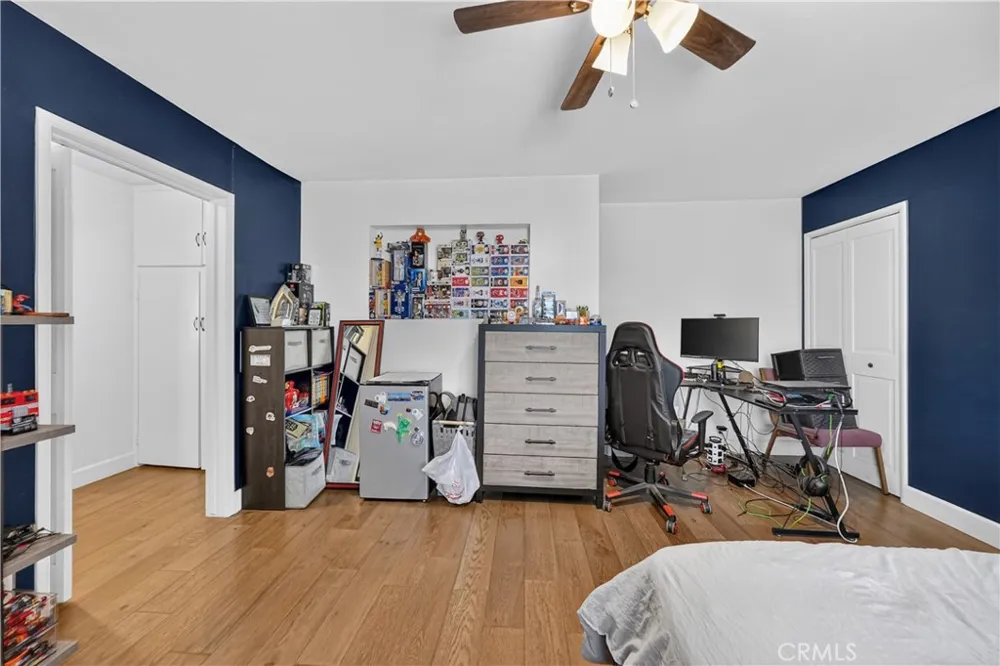 8638 Calmosa Avenue Whittier, CA 90605