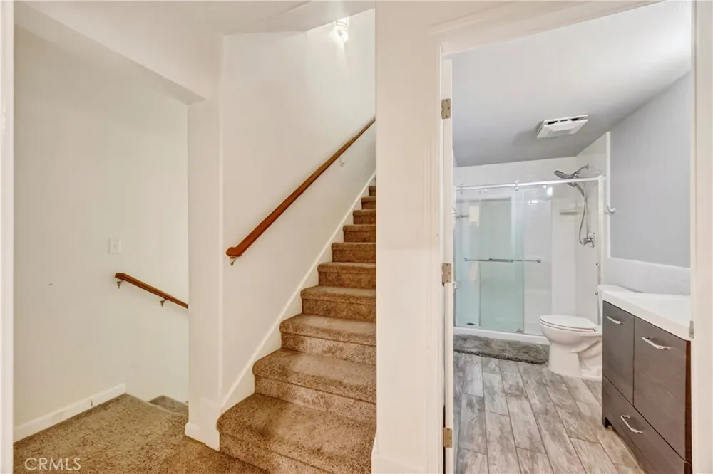 26 Regal Way Oroville, CA 95966