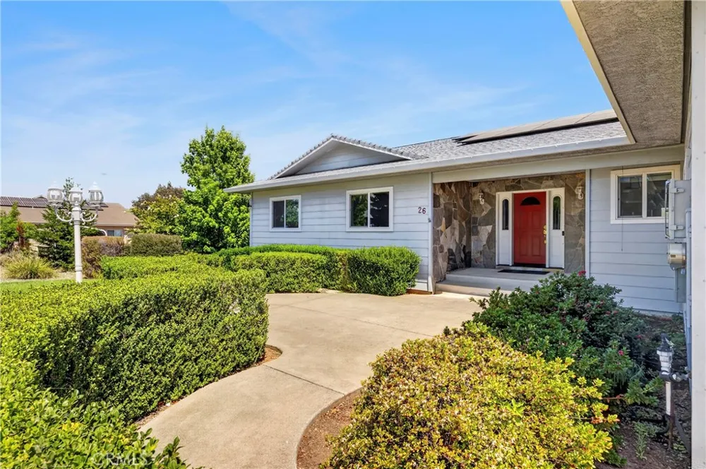 26 Regal Way Oroville, CA 95966