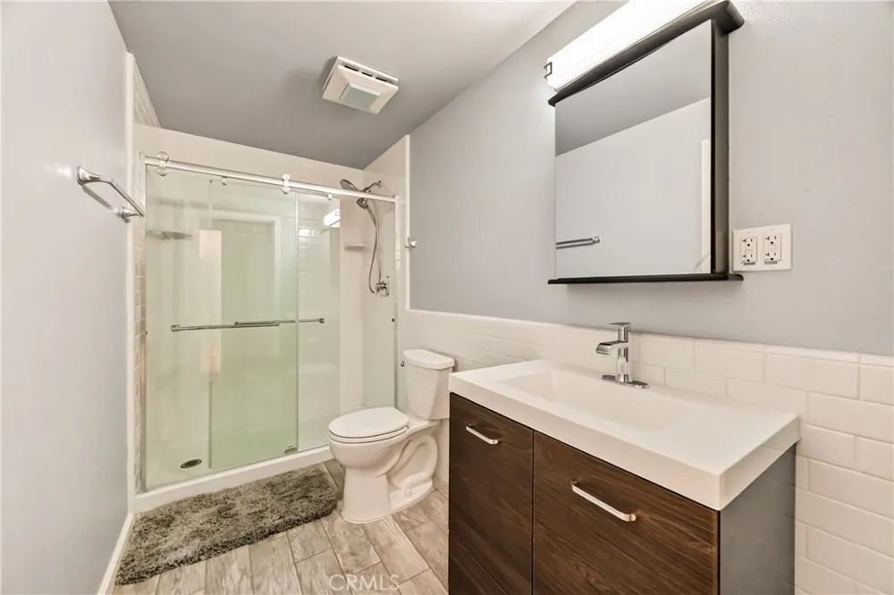 26 Regal Way Oroville, CA 95966