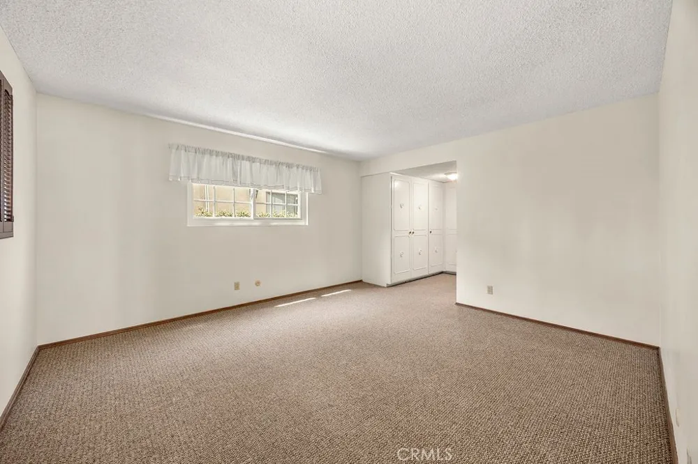 2226 250th Lomita, CA 90717