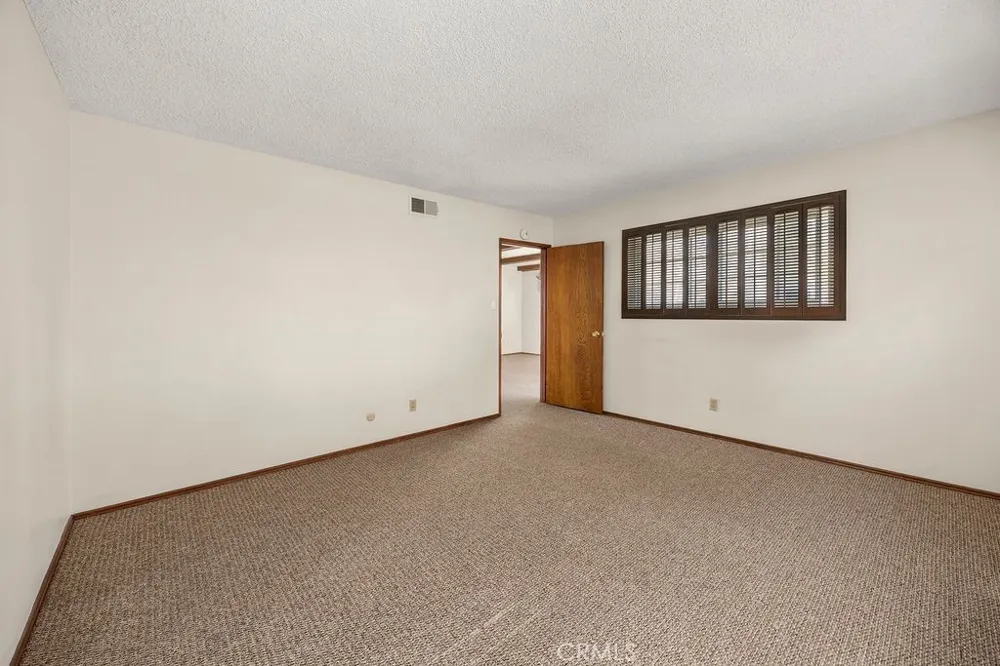 2226 250th Lomita, CA 90717