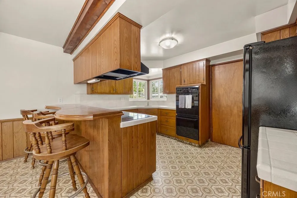 2226 250th Lomita, CA 90717