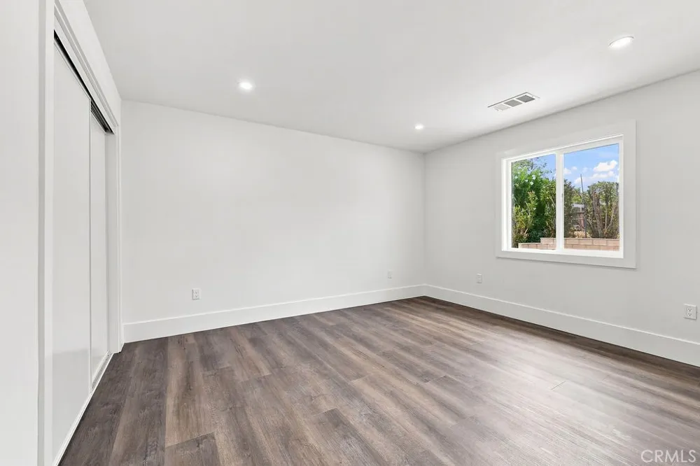 39609 179th E Palmdale, CA 93591