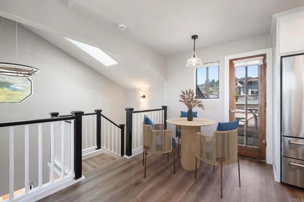 1980 Sherwood Drive Cambria, CA 93428