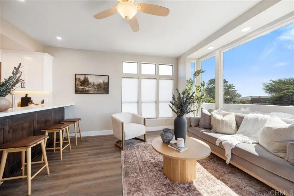 1980 Sherwood Drive Cambria, CA 93428