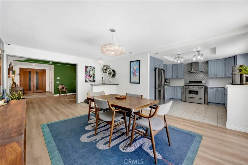 8012 Comanche Winnetka, CA 91306