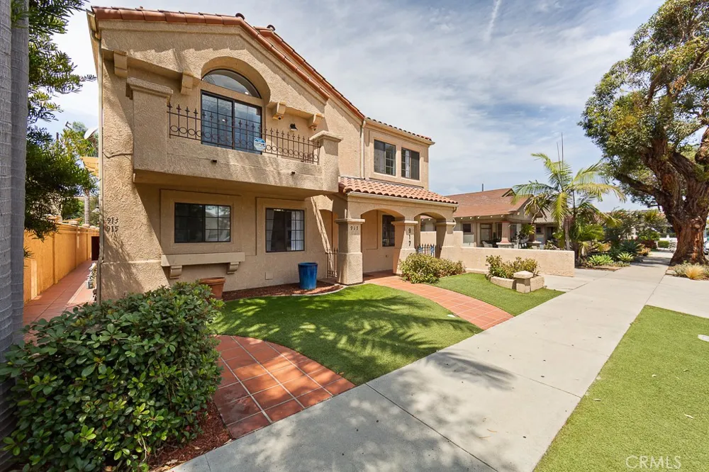 917 Euclid Avenue Long Beach, CA 90804