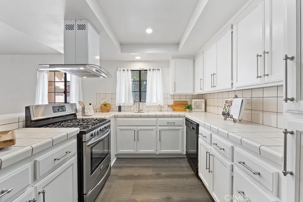 917 Euclid Avenue Long Beach, CA 90804