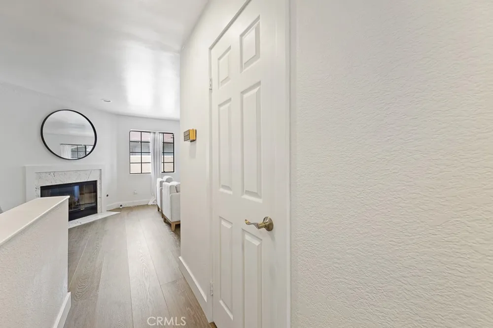 917 Euclid Avenue Long Beach, CA 90804