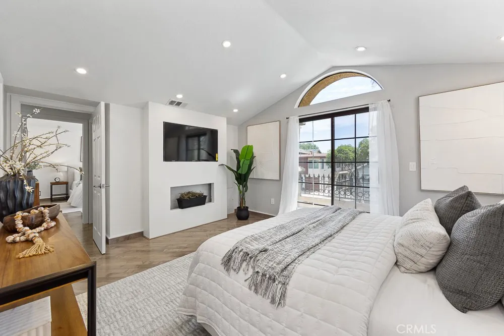 917 Euclid Avenue Long Beach, CA 90804