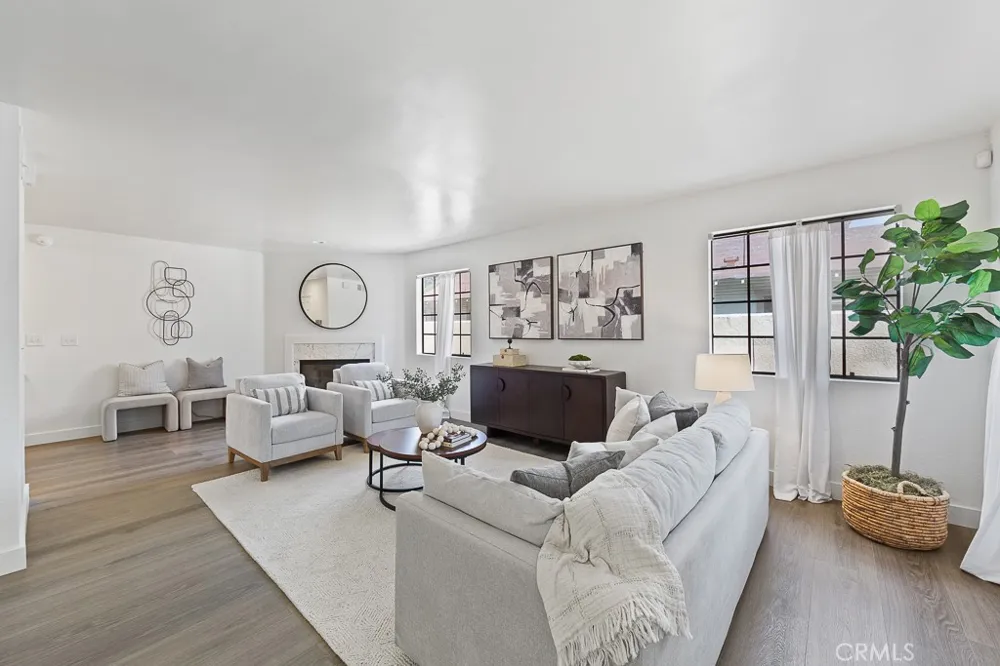917 Euclid Avenue Long Beach, CA 90804