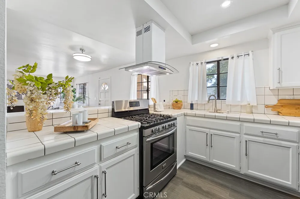 917 Euclid Avenue Long Beach, CA 90804