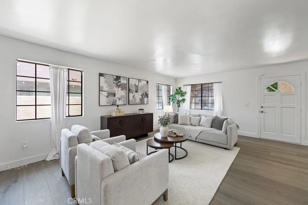 917 Euclid Avenue Long Beach, CA 90804