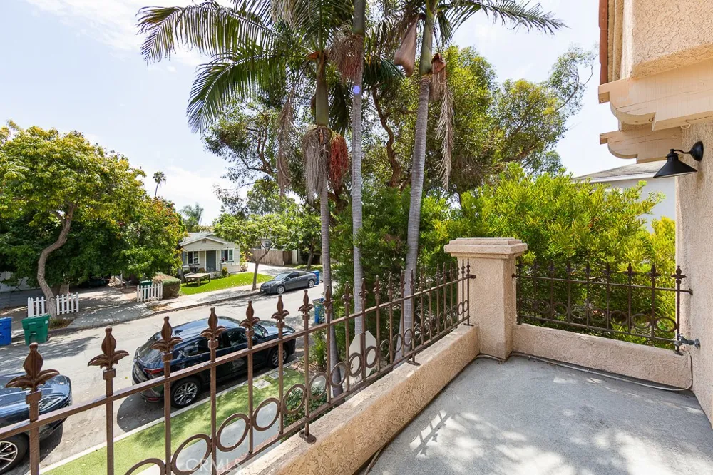 917 Euclid Avenue Long Beach, CA 90804