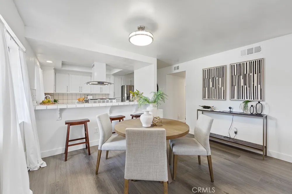 917 Euclid Avenue Long Beach, CA 90804