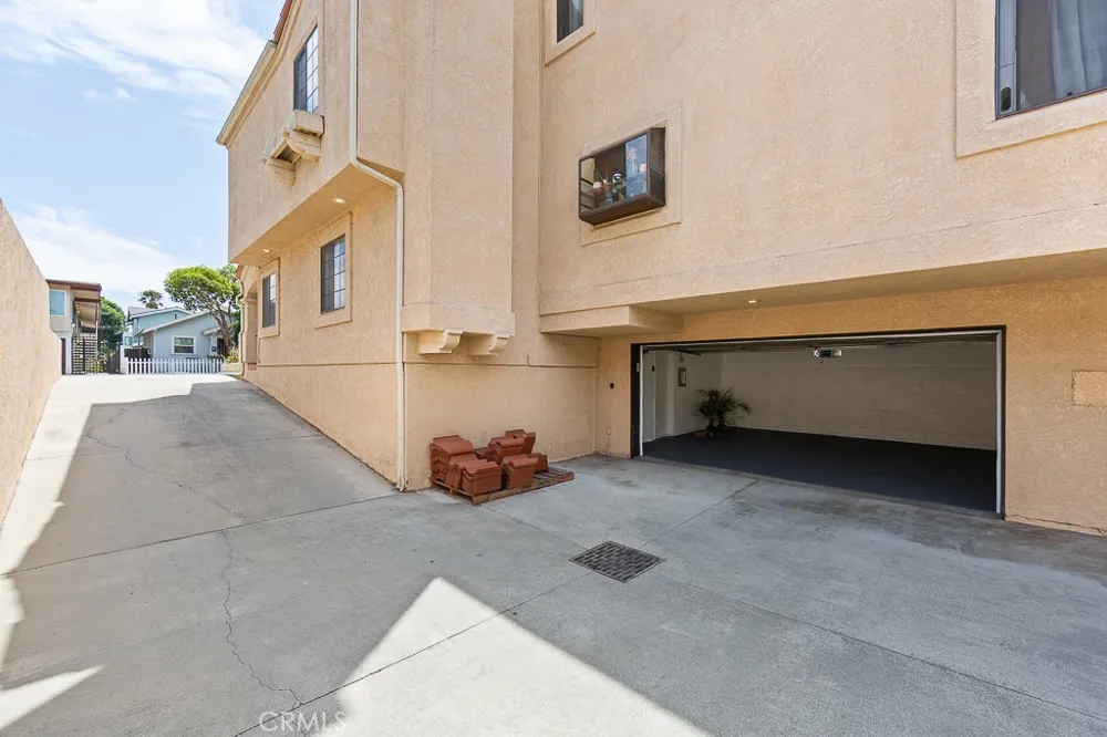917 Euclid Avenue Long Beach, CA 90804