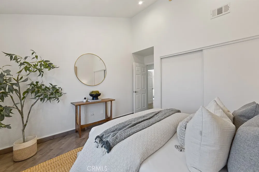 917 Euclid Avenue Long Beach, CA 90804