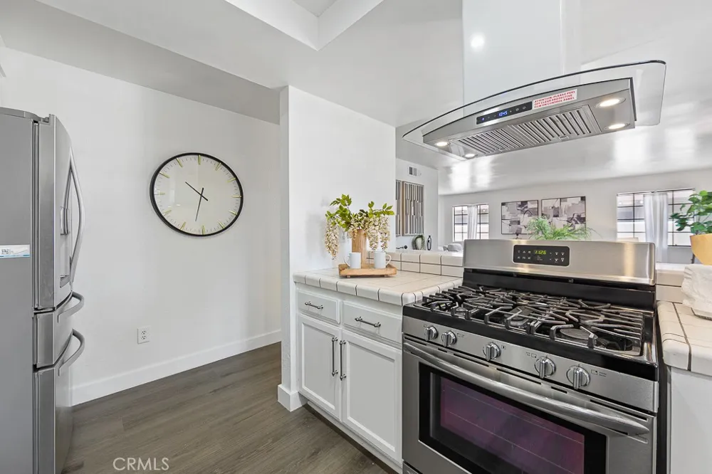 917 Euclid Avenue Long Beach, CA 90804
