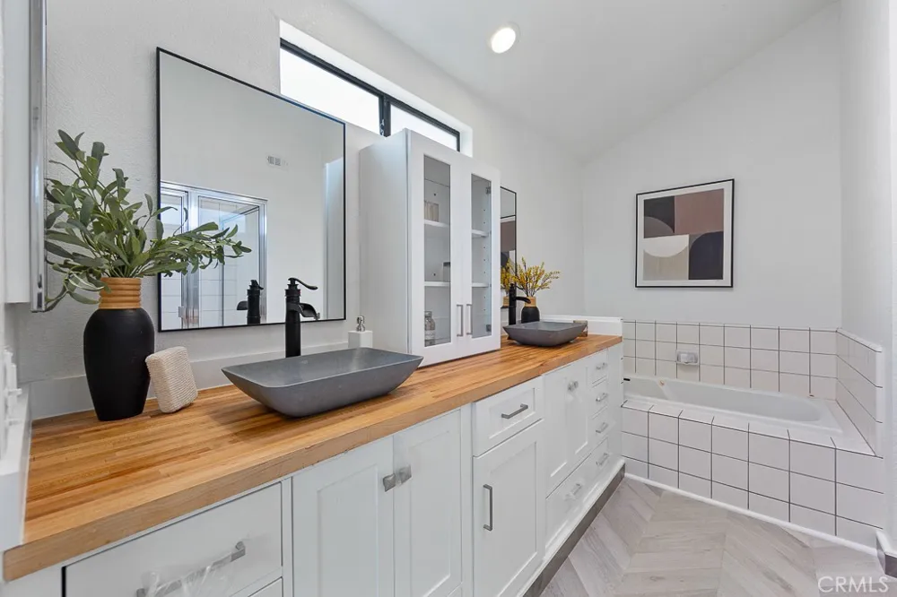 917 Euclid Avenue Long Beach, CA 90804