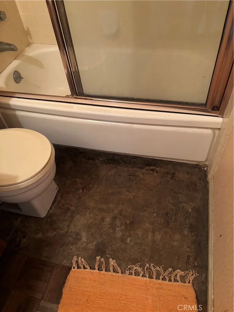 1524 Dover Avenue Thousand Oaks, CA 91360