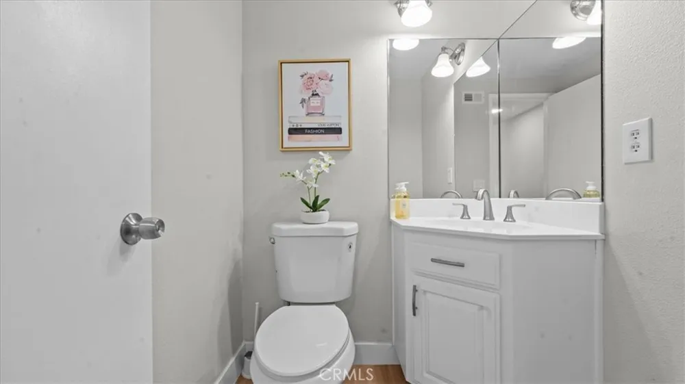 8222 Baldwin Circle Buena Park, CA 90621