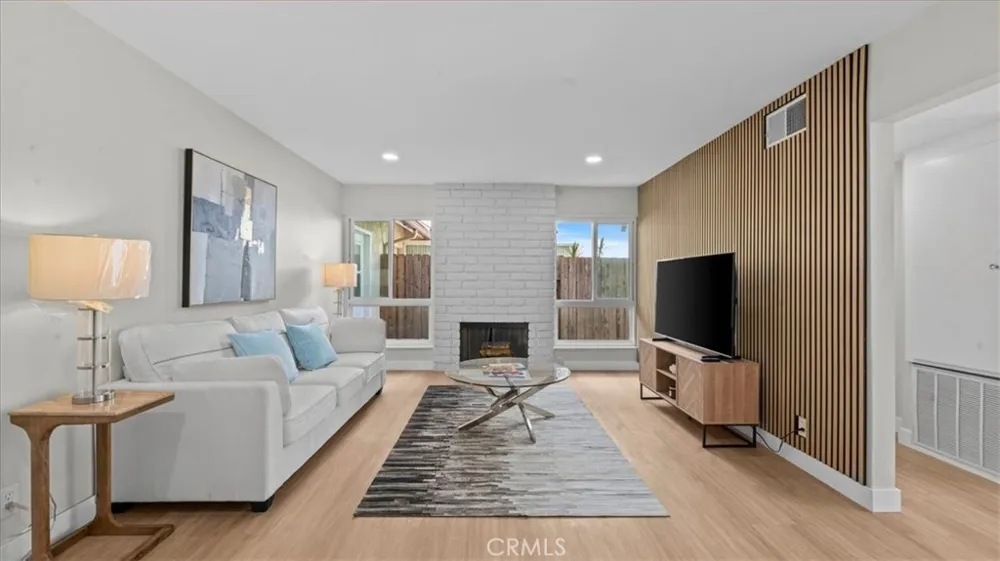 8222 Baldwin Circle Buena Park, CA 90621