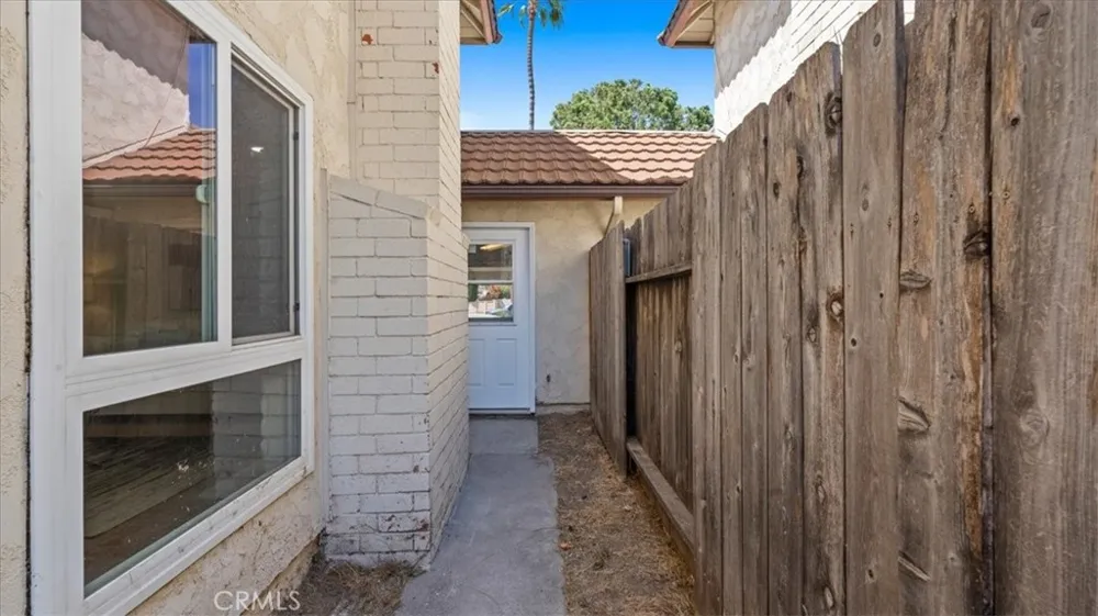 8222 Baldwin Circle Buena Park, CA 90621