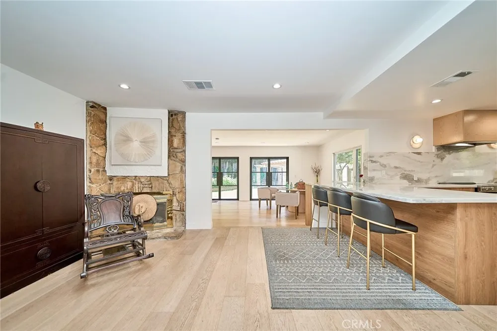 2532 Crooked Creek Diamond Bar, CA 91765